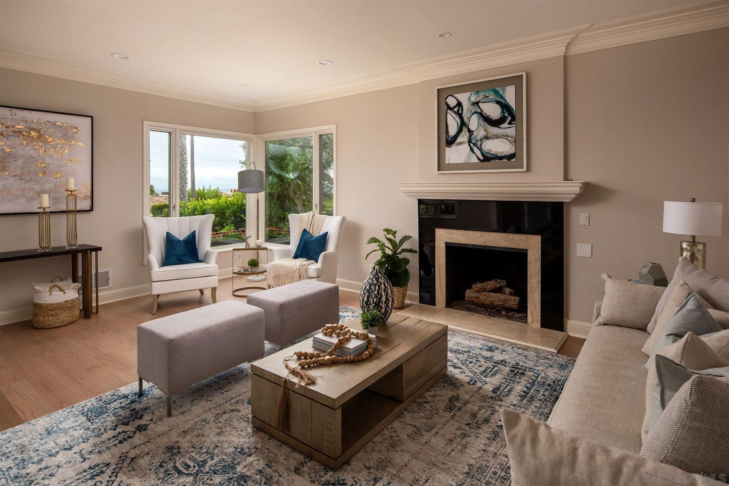 6331 Camino De La Costa