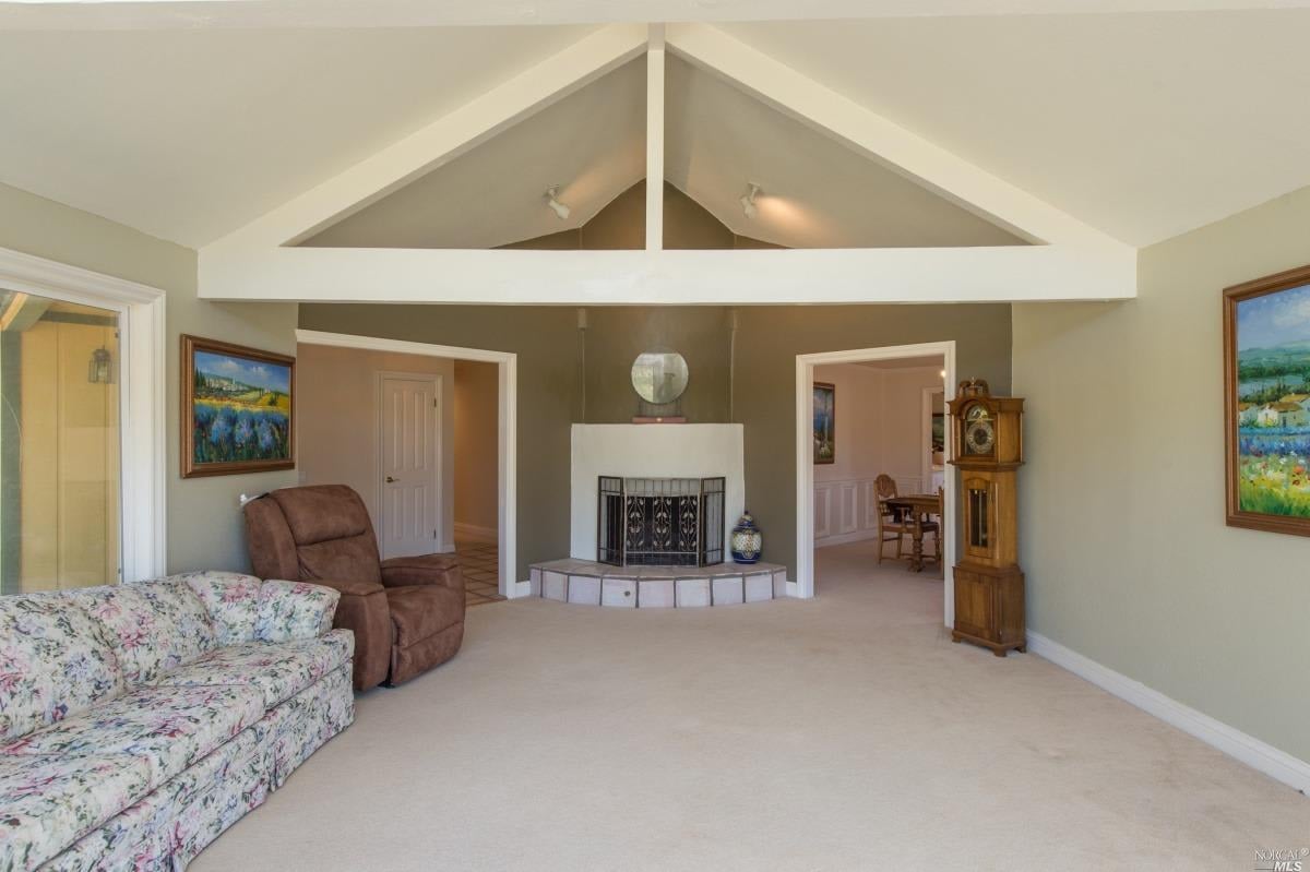 1660 Old Adobe Rd