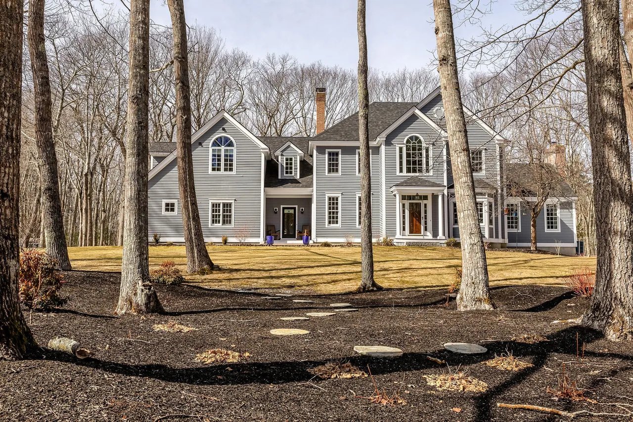 Newly Priced: 18 Ledgewater Drive, Kennebunk, ME 04043 – $1,950,000