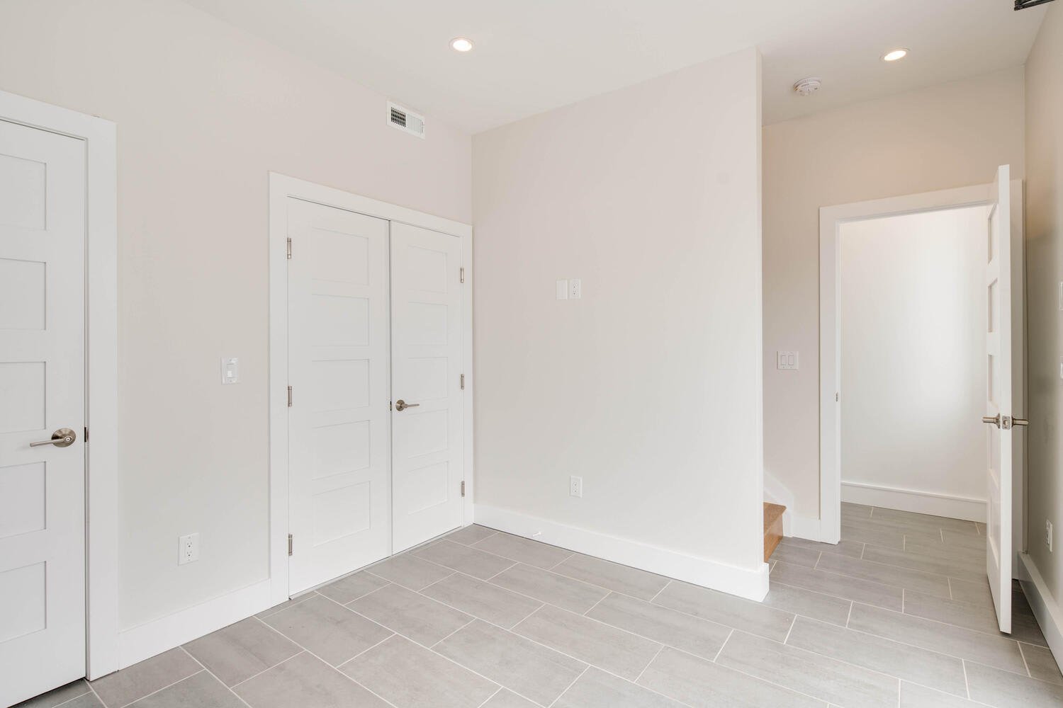 4351 W 43rd Avenue #2