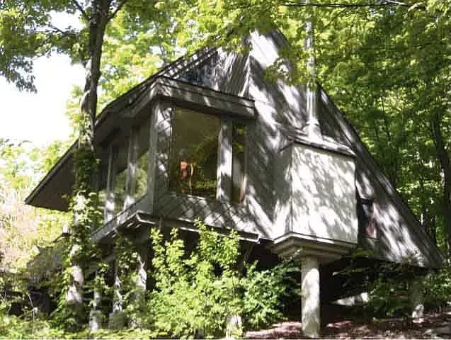 315 W Jefferson Dr