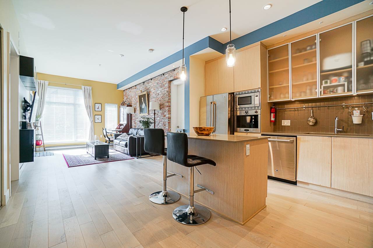 115-262 Salter St
