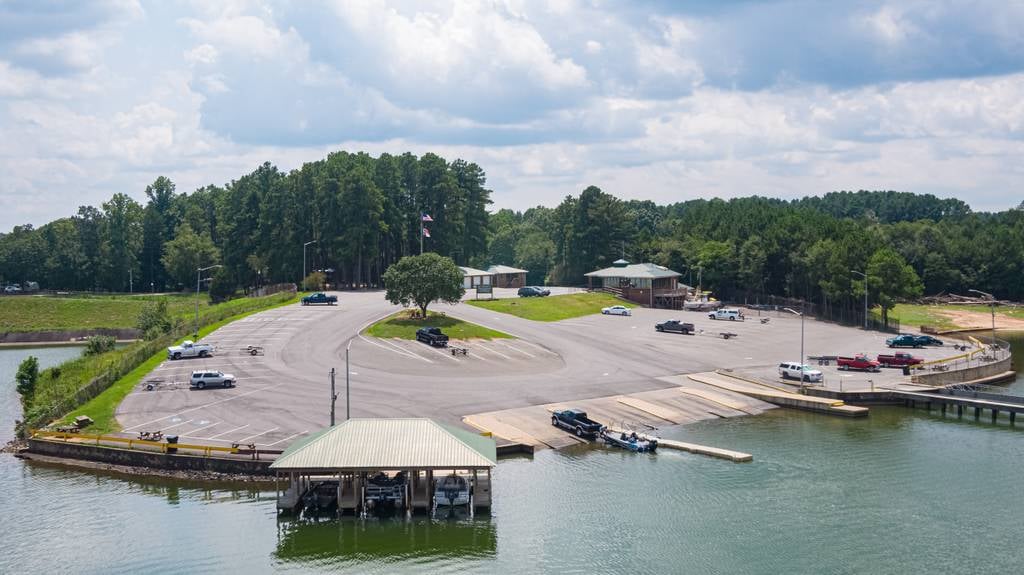 Moss Lake Located in Kings Mountain NC