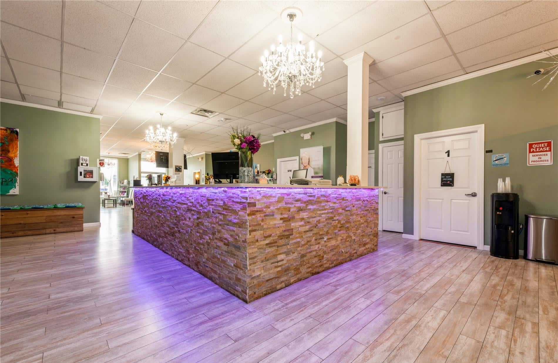 SHOPPING CENTER - INVESTMENT PROPERTY