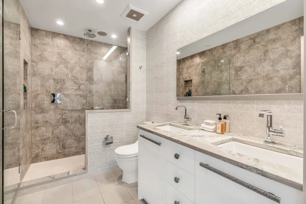 21 East 22nd Street, Unit 8I/91