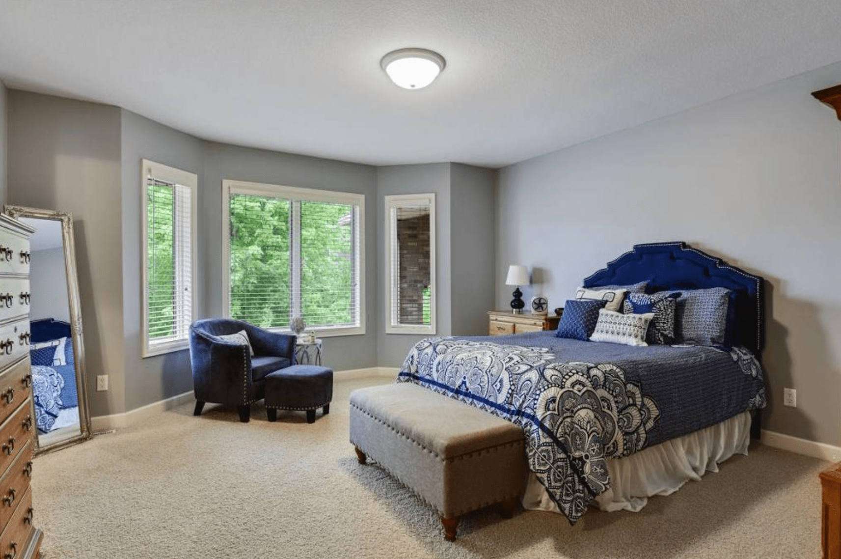 18194 Dove Court