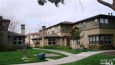 1123 Azuar Ave