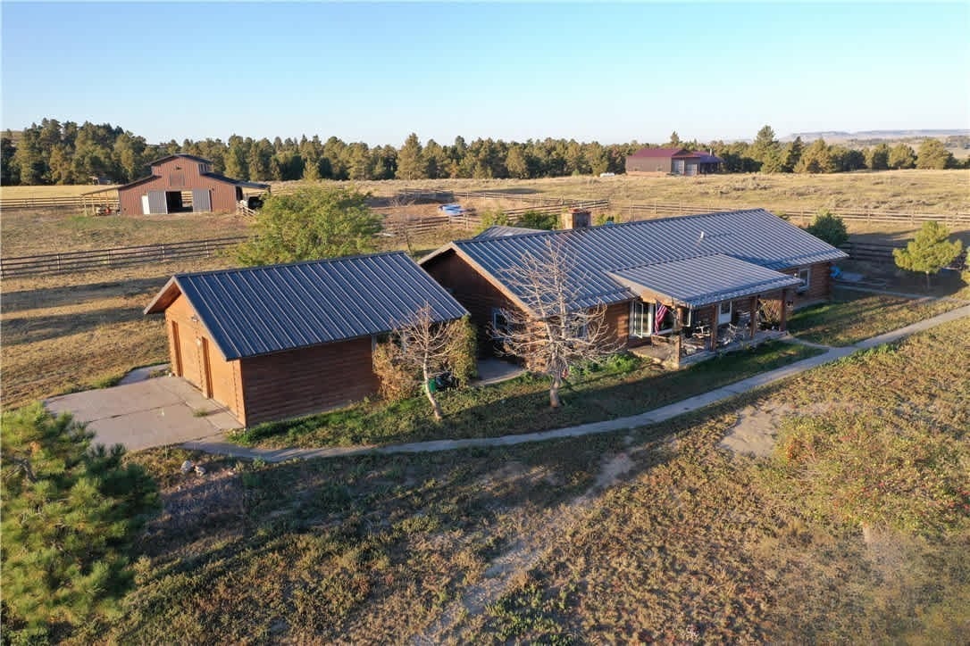 6010 Pleasant Hollow Trail