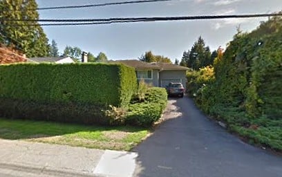 1147 Ridgewood Dr