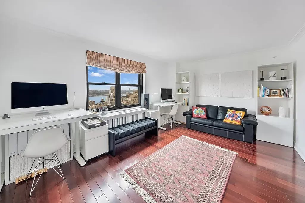 201 W 70th St Unit 28B