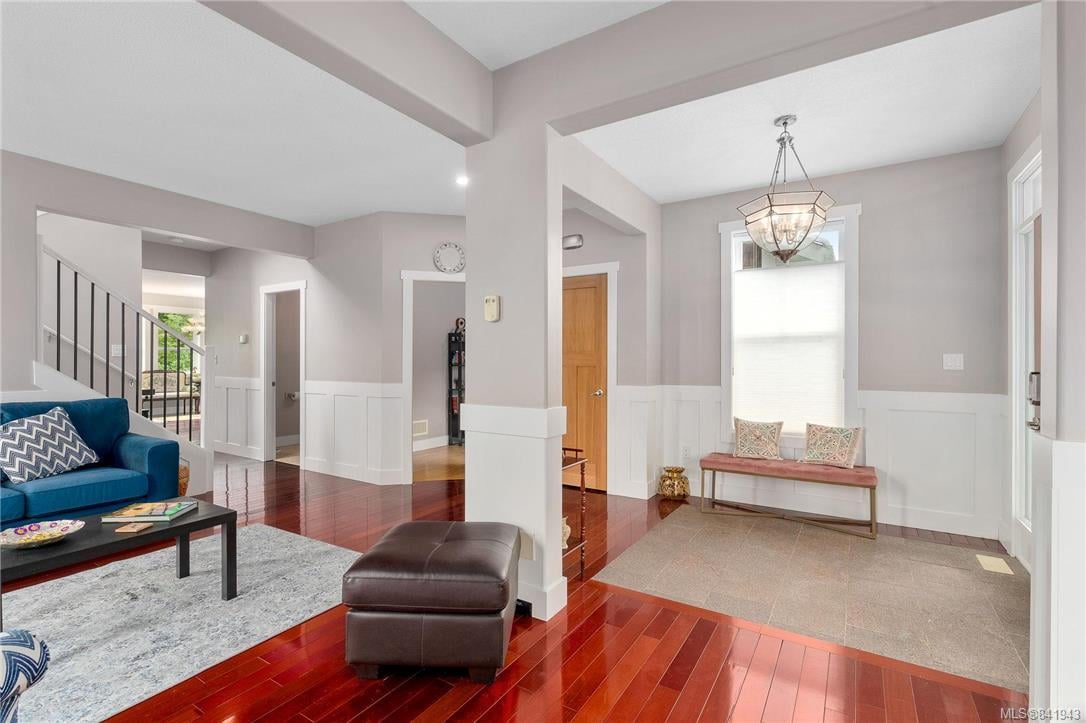 2346 Rozon Rd, Mill Bay