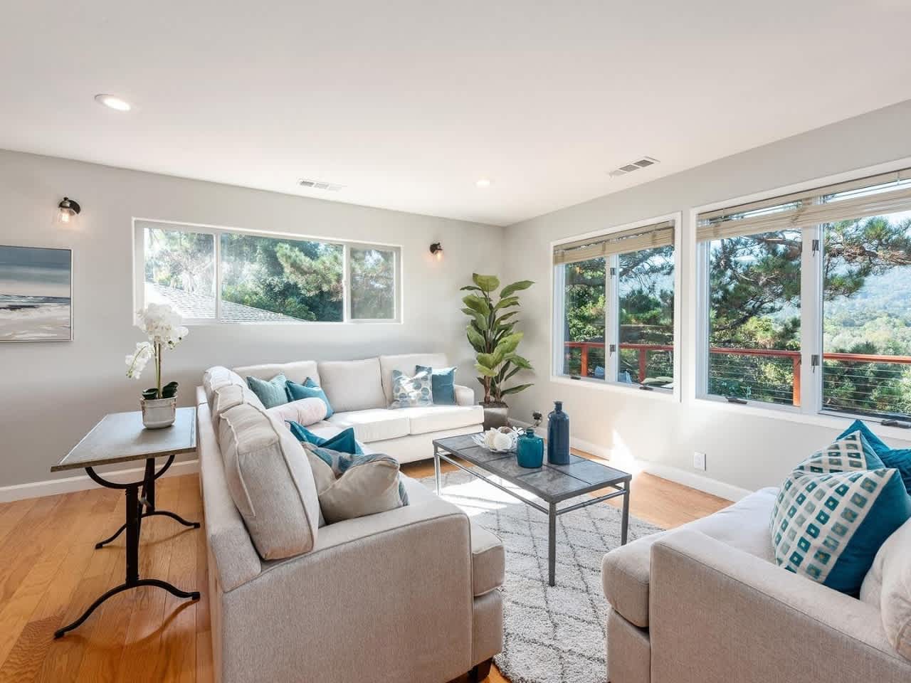 385 Bella Vista Ave