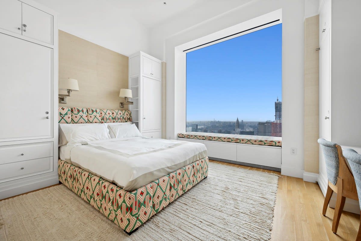 432 Park Ave #68B