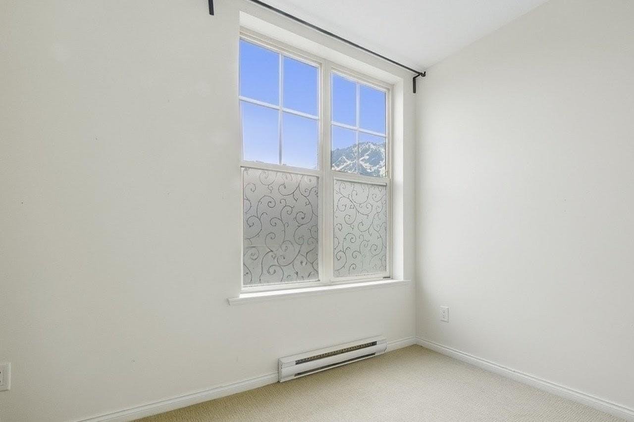 201-1436 Portage Rd