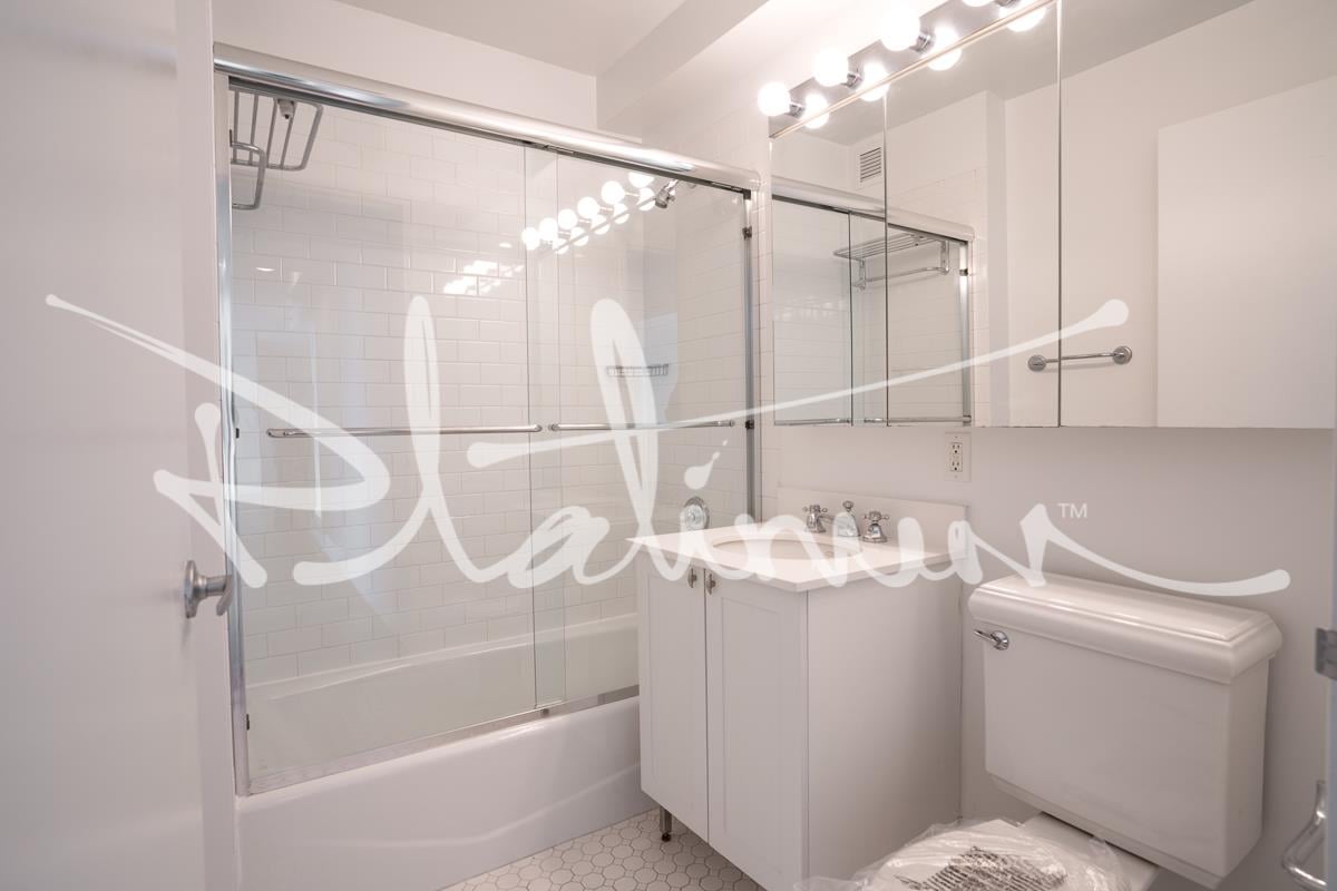 2 Gold Street, Apt 3709