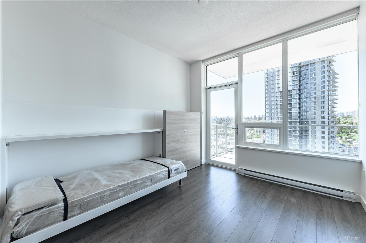 2503-988 Quayside Dr