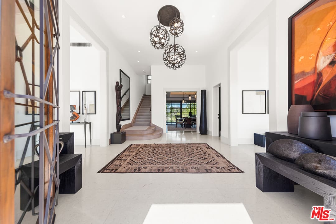 9371 Beverlycrest Drive