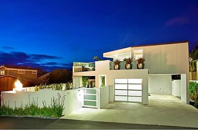 141 13th St (Access 141 Lois Lane)