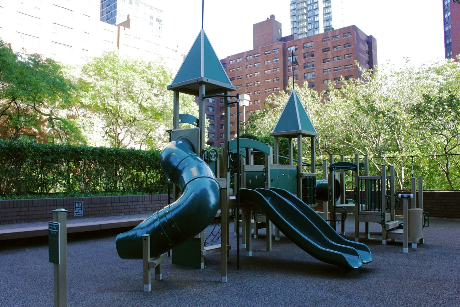 1641 3rd Ave, Unit 24J