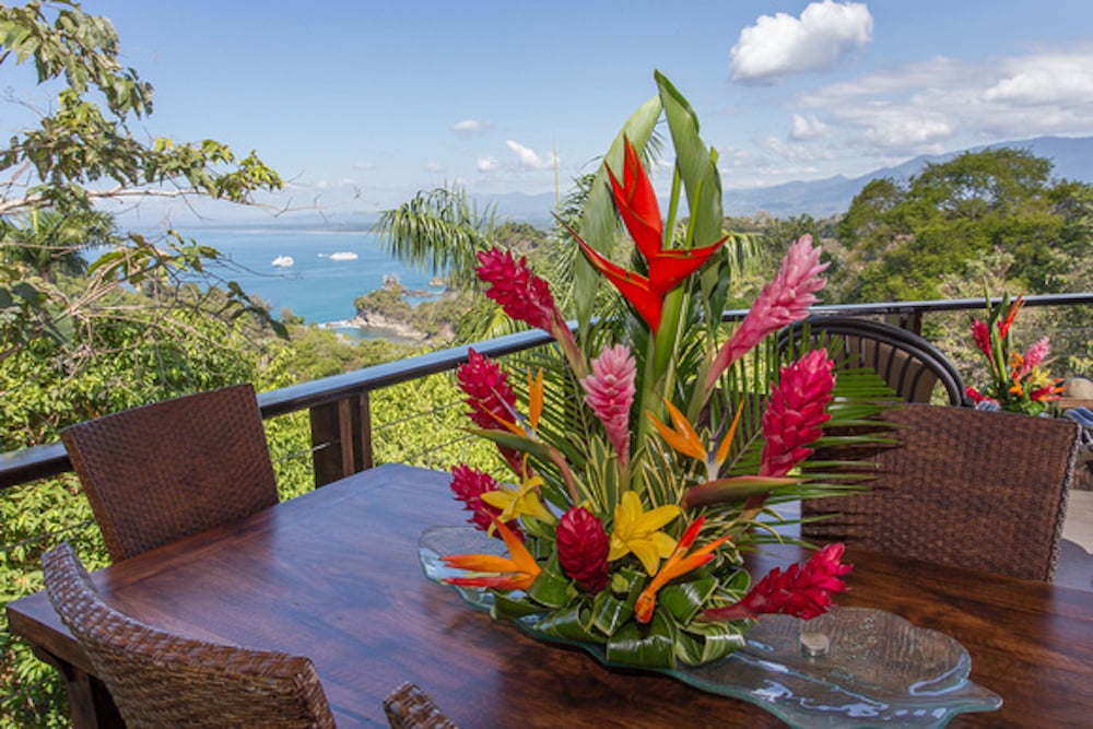 Ocean View Tulemar Villa, Manuel Antonio, Puntarenas