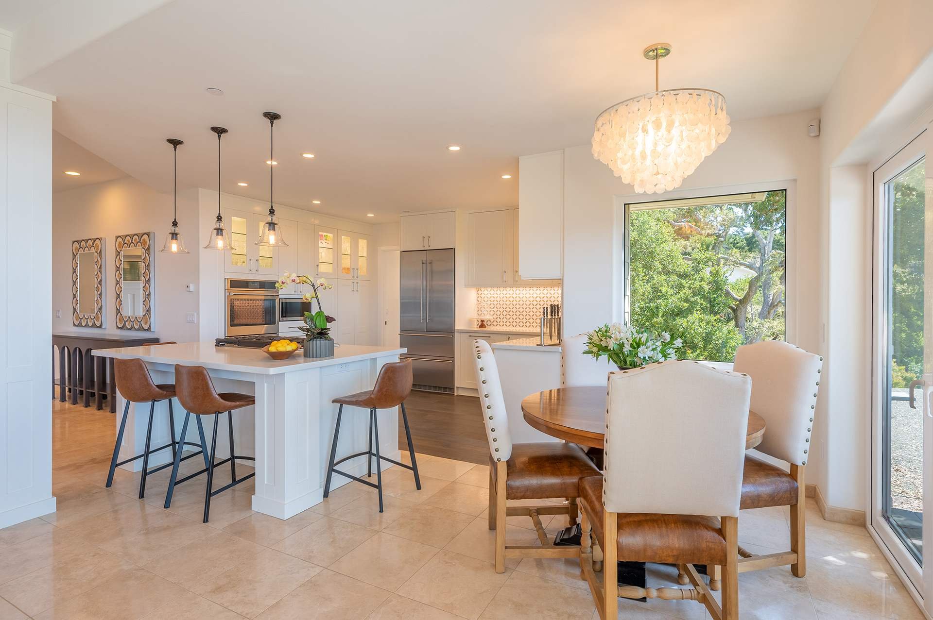 Sweeping Ocean Views - 24916 Lincoln Street