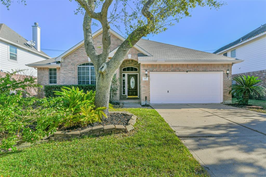 319 Colony Creek Dr