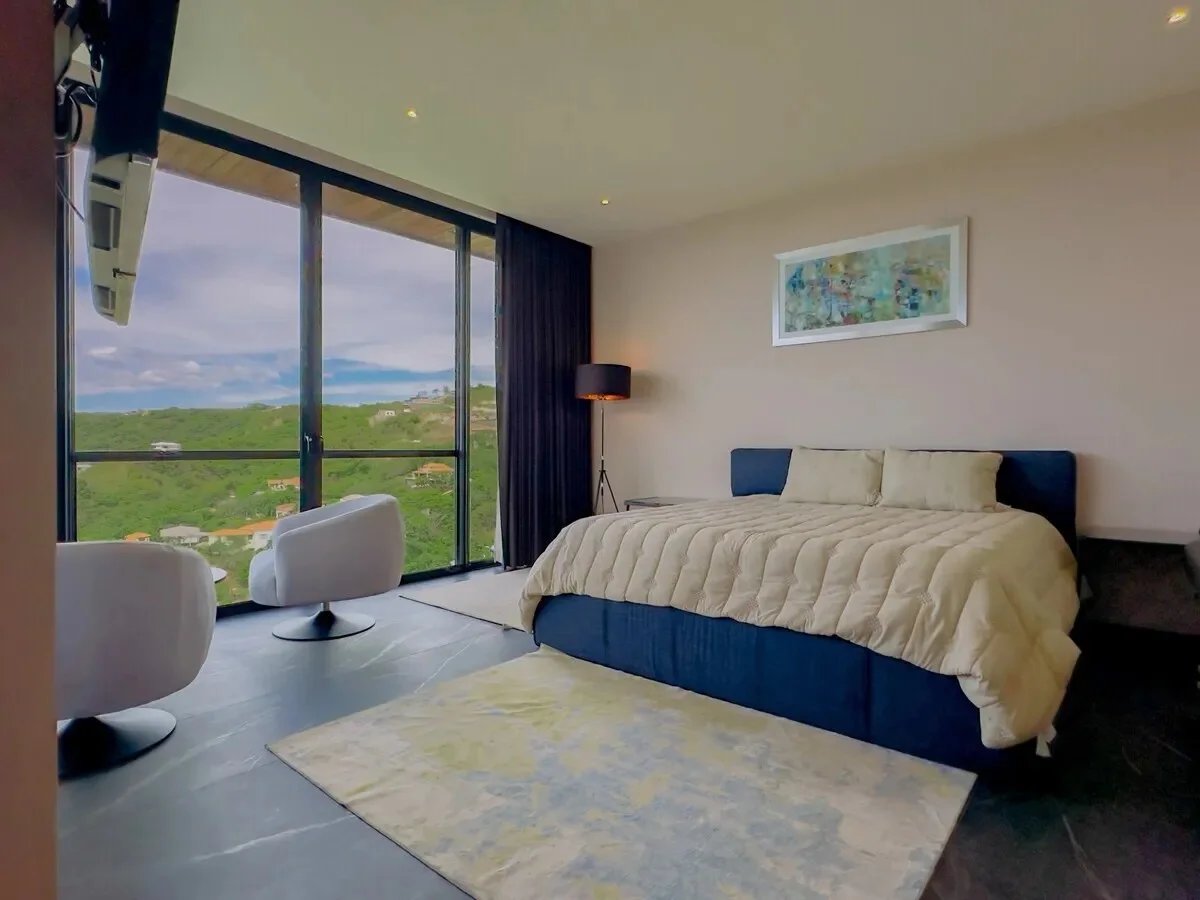 Elevated Infinity Pool Home, Papagayo, Guanacaste