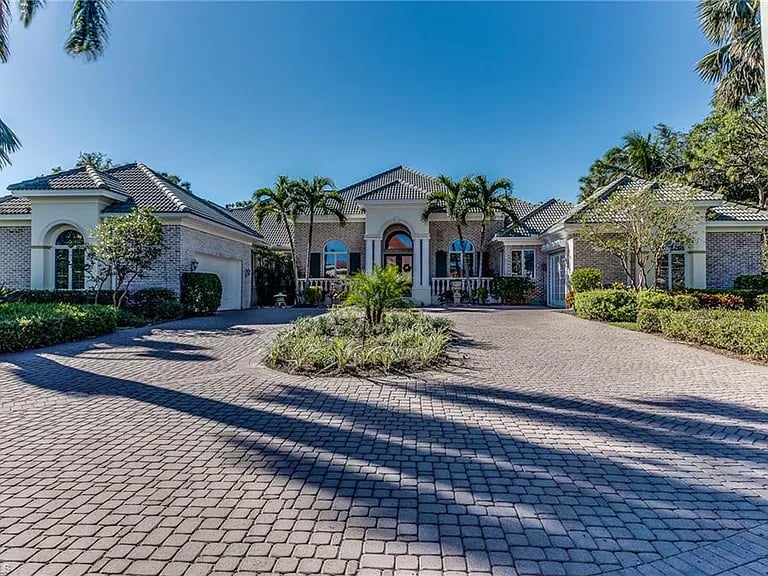 26060 Fawnwood Ct
