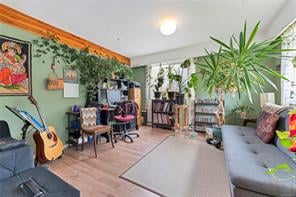 865 Kindersley Rd