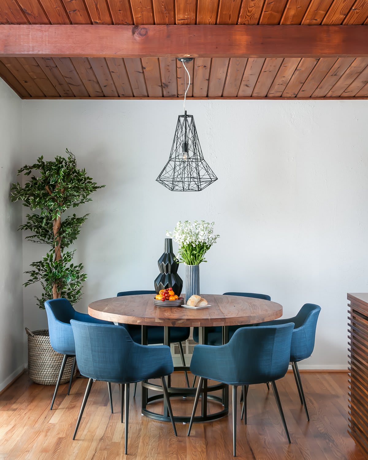 House Tour: Global Chic