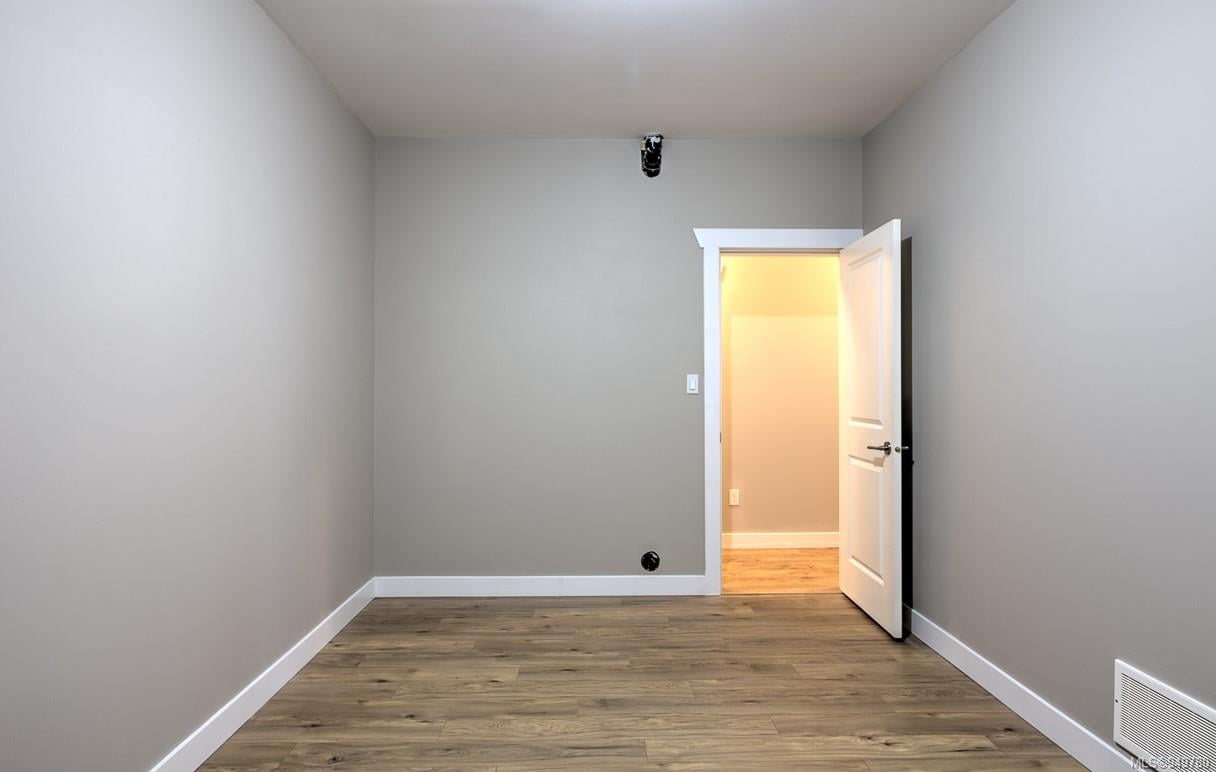 6185 Palahi Pl