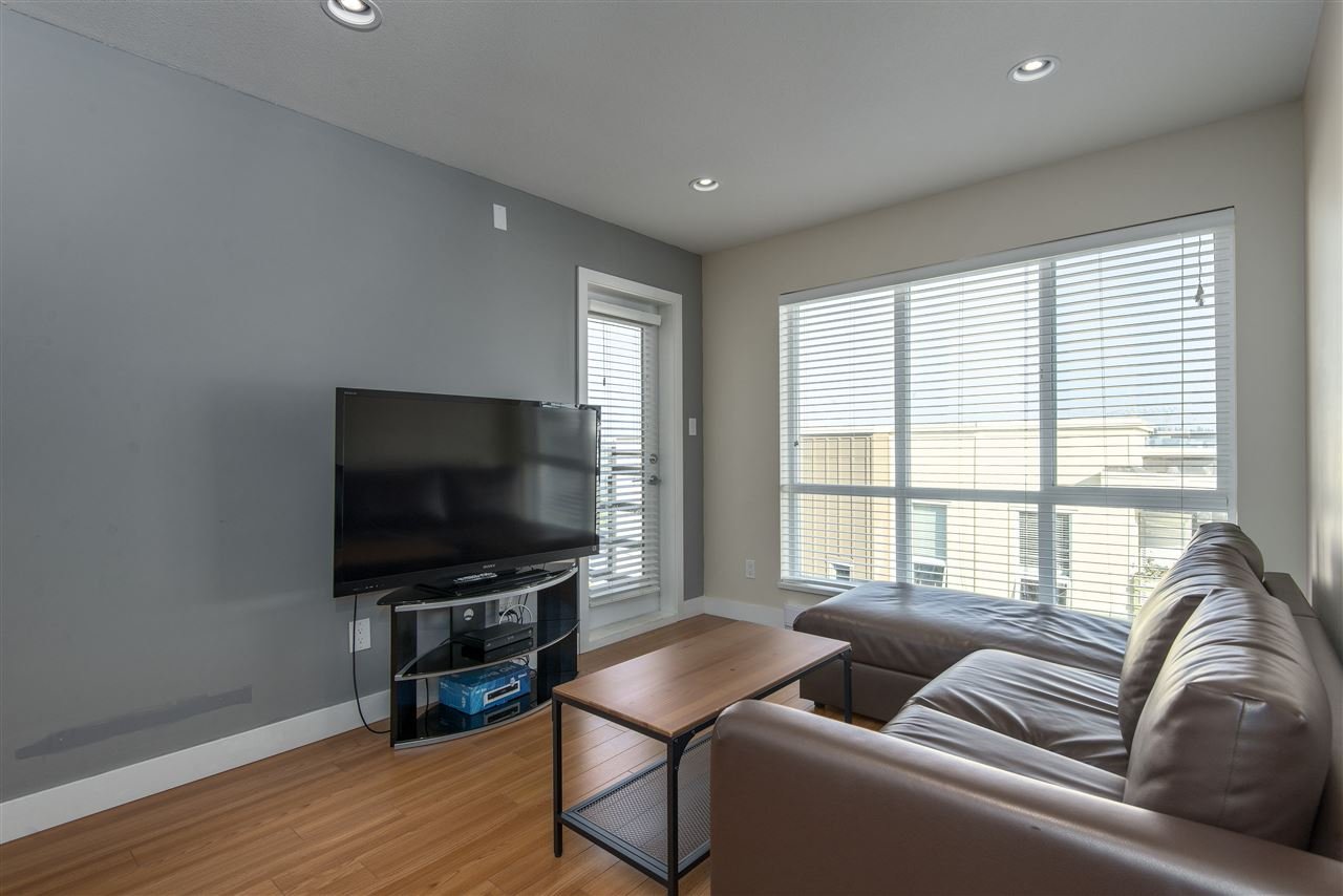 417-15745 Croydon Dr