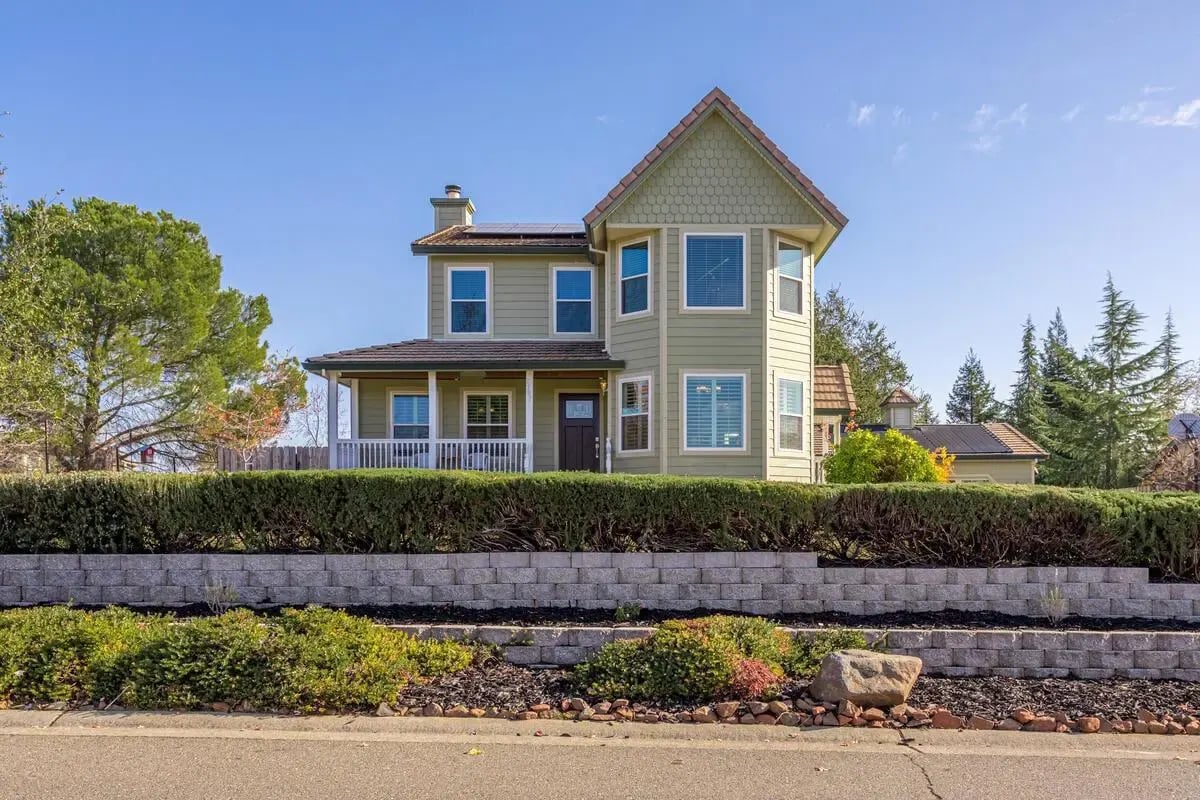 2787 Woodleigh Ln