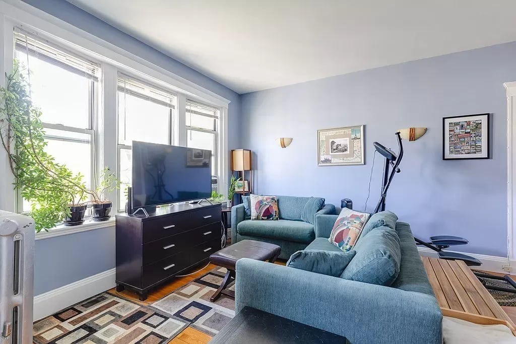74 Fenway APT 54
