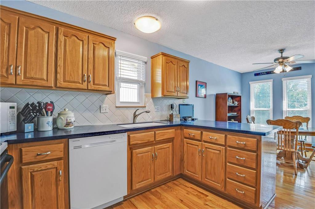 19161 W 163rd Place