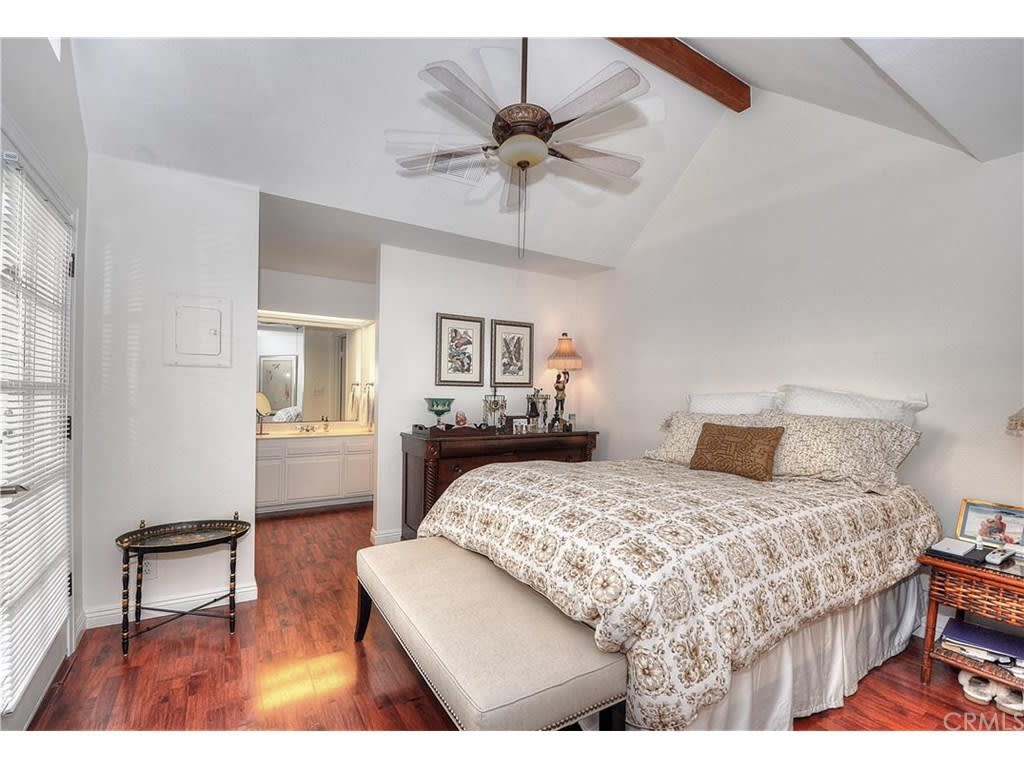 420 Poinsettia Ave