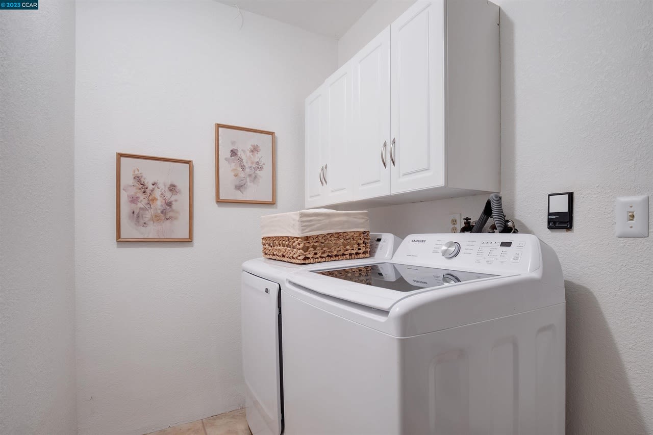 27 Saint Julie Court