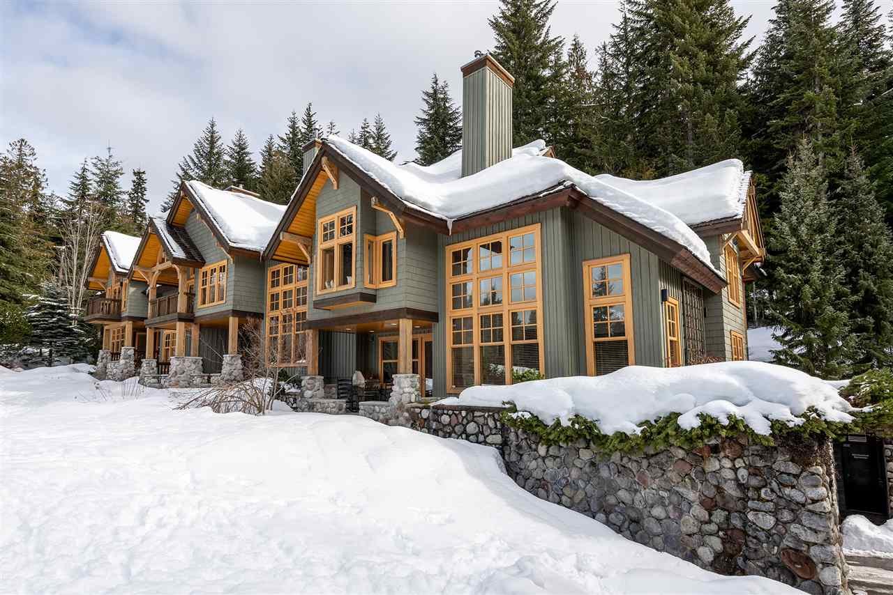 4-4676 Blackcomb Wy