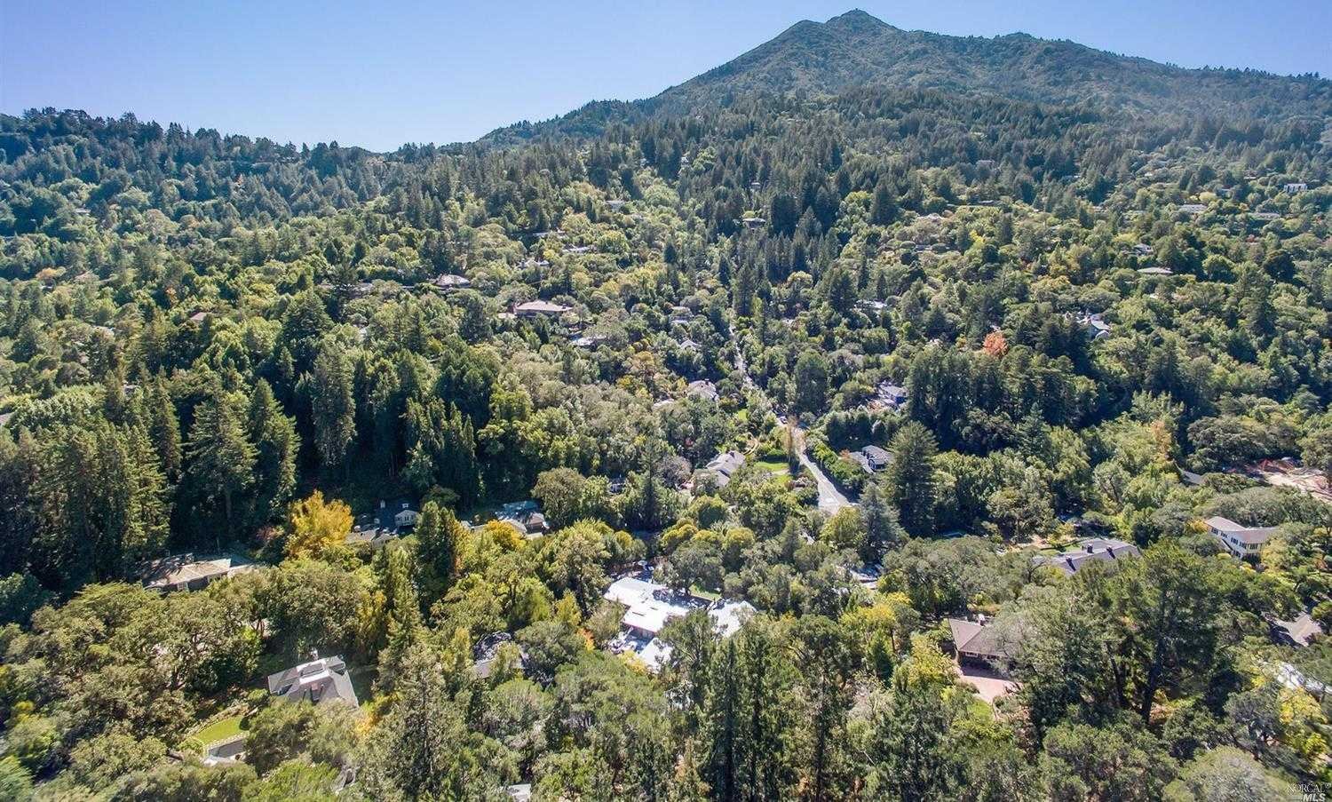 226 Woodland Rd