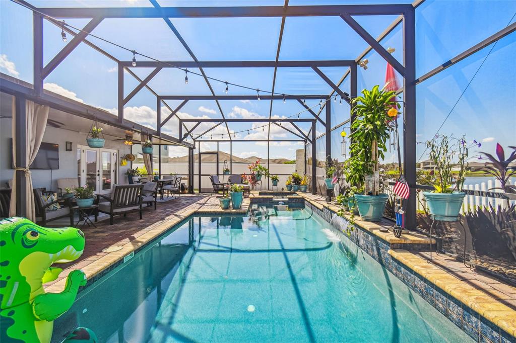 3154 Queen Alexandria Dr