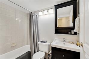 308-2527 Quadra St