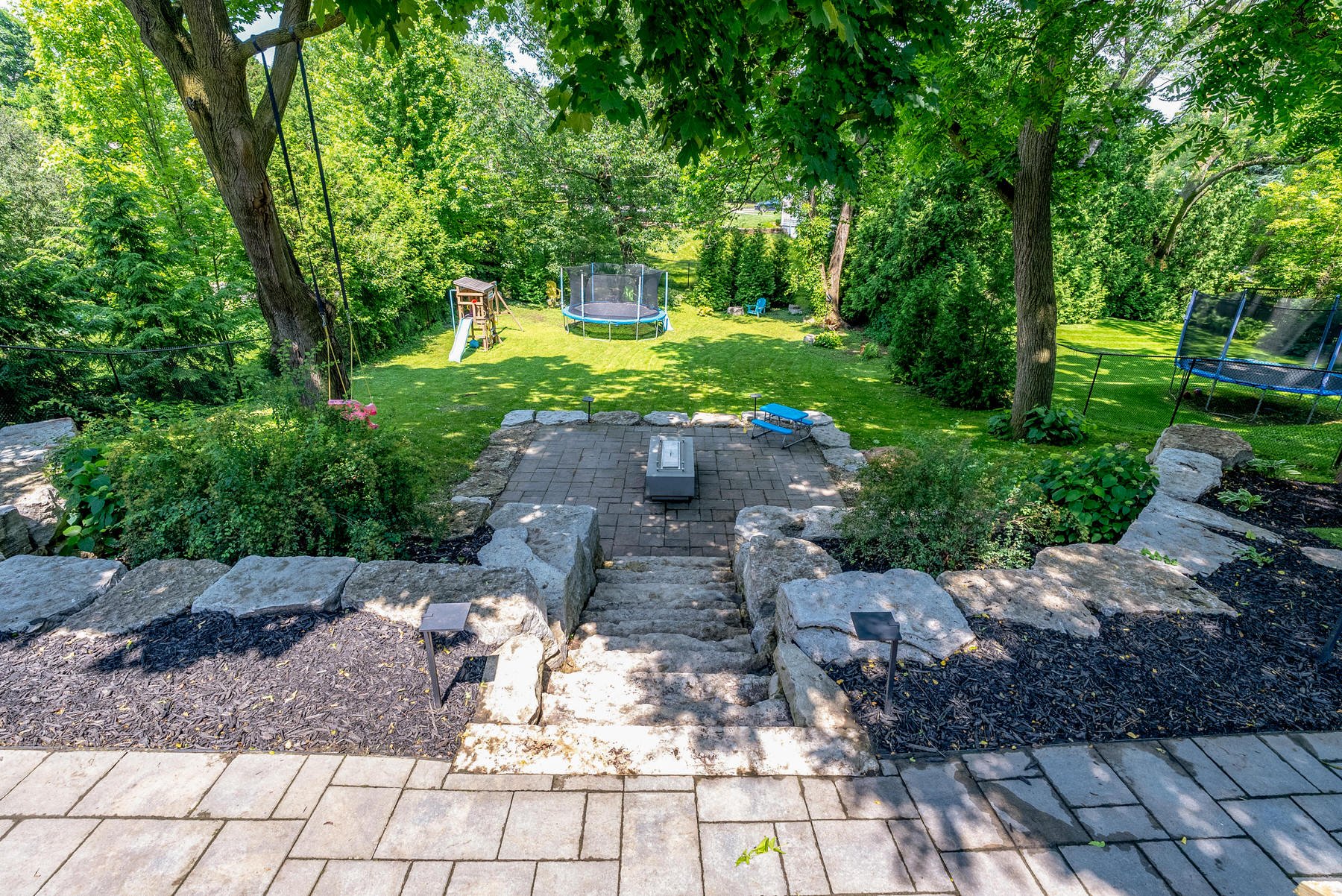 887 Forest Glen Avenue, Burlington