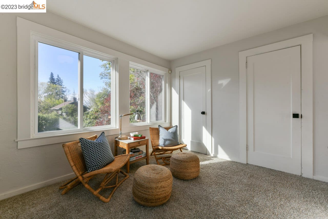361 Alcatraz Ave