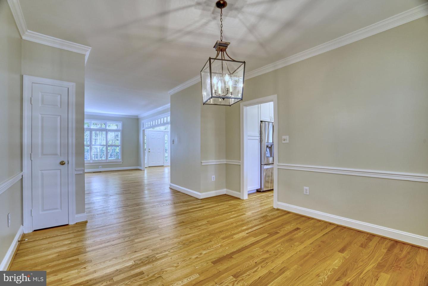 11270 Center Harbor