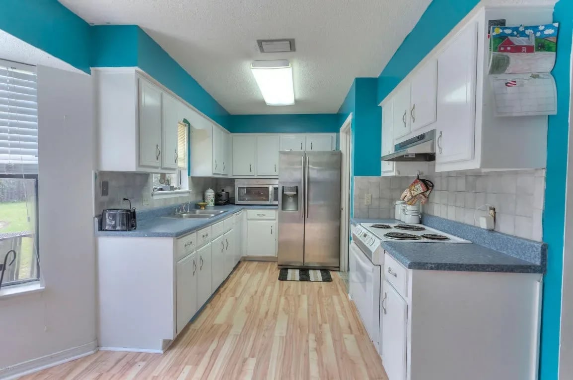 7506 MELODY Lane