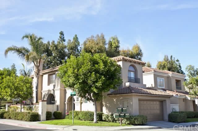 10901 Gray Pl