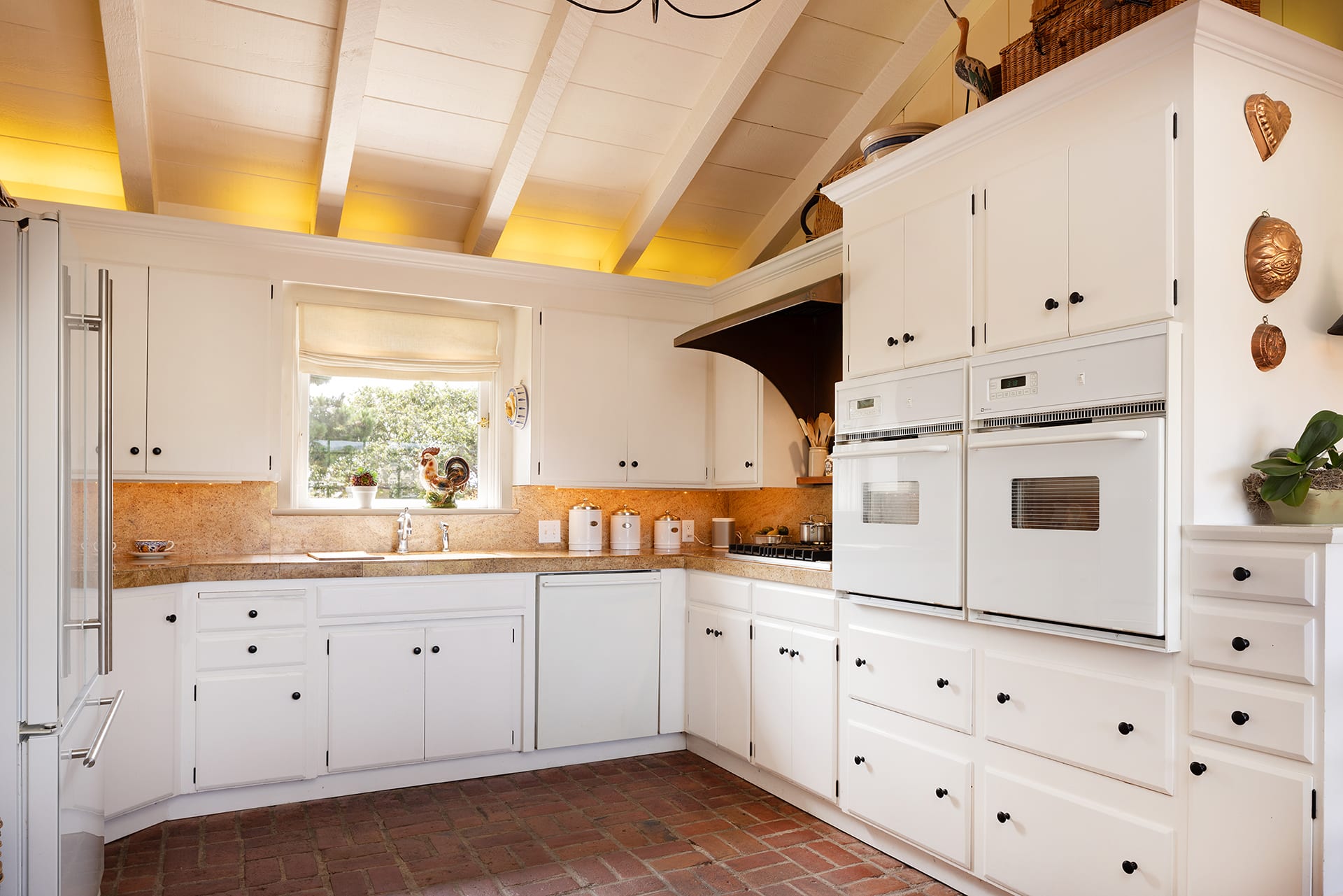 Spacious Carmel Abode - 2900 Franciscan Way