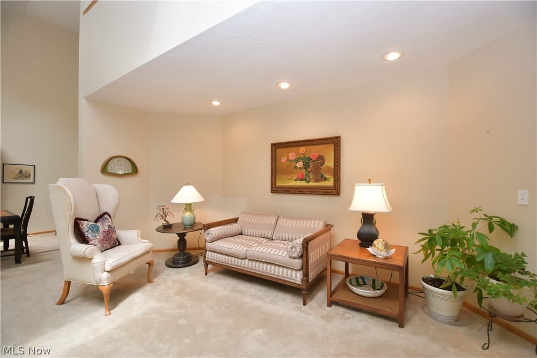 33790 Redbridge Ln
