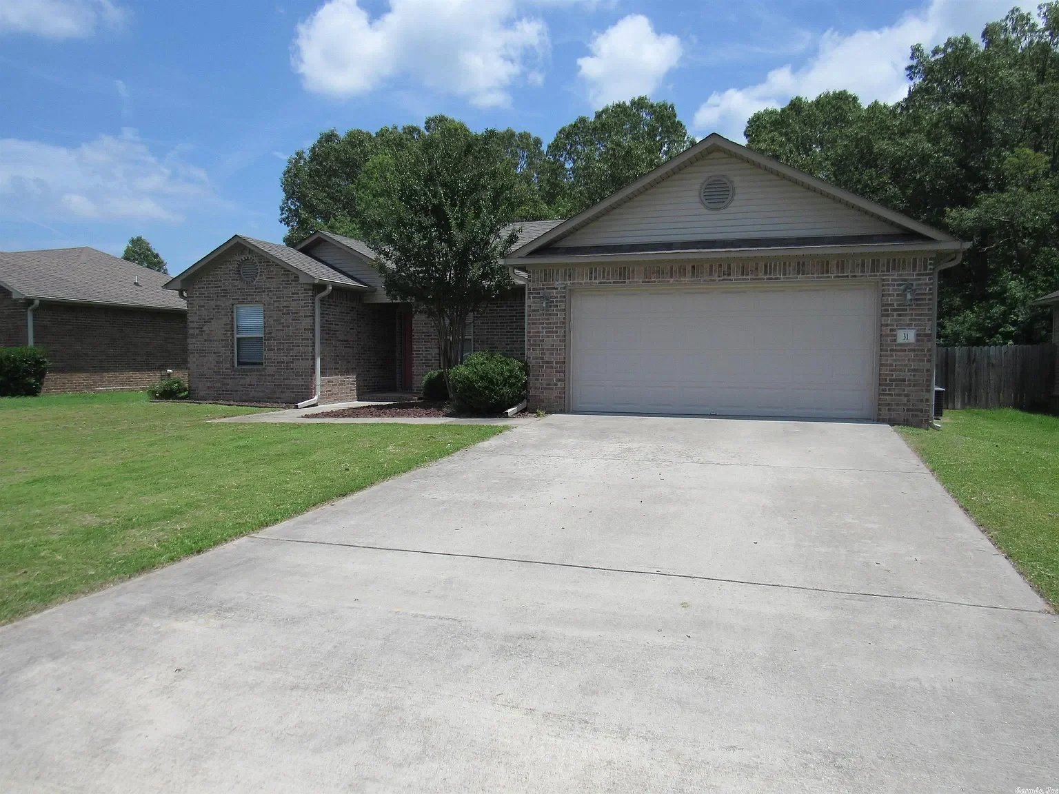 31 Castleton Dr