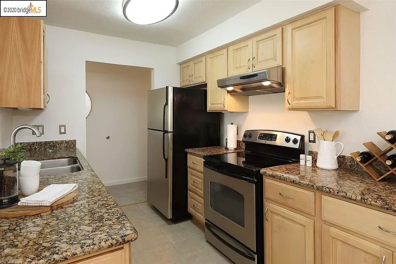 66 Fairmount Ave #417